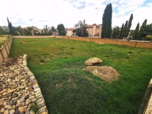 1510 m² Land available in Ruimsig AH