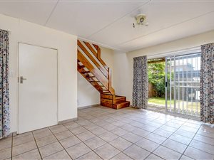 2 Bed Duplex in Wilgeheuwel