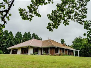 22 ha Farm in Lions River
