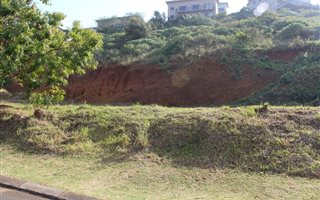 1283 m² Land available in Seaward Estates