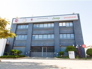 2663 m² Office Space in Midridge Park