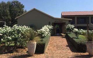 2.1 ha Farm in Syferfontein
