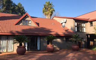1.1 ha Agricultural Holding in Zwartkop Golf Estate