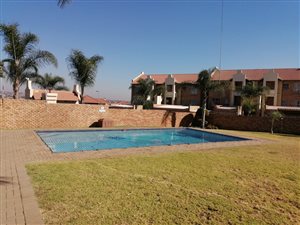 2 Bed Apartment in Raslouw AH