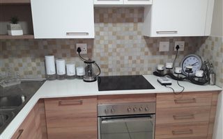 2 Bedroom Apartment in Montana Park