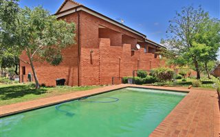 1 Bedroom Apartment in Honeydew Manor