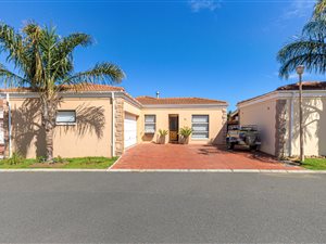 3 Bed House in Bizweni