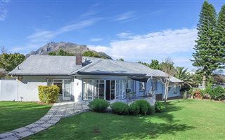 4 Bedroom House in Uniepark