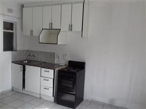 2 Bed Apartment in Fleurhof