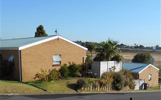 2 Bedroom Apartment in Oakglen