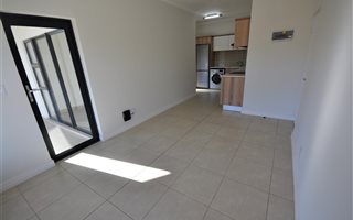 1 Bedroom Apartment in Linbro Park