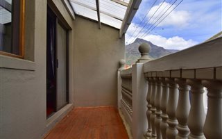 4 Bedroom House in Salt River