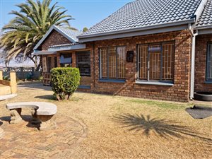 3 Bed House in Jameson Park