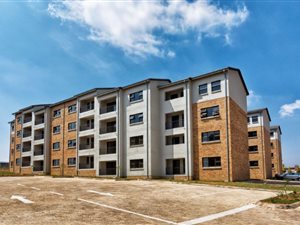 2 Bed Apartment in Cosmo City