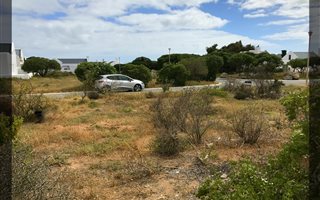 300 m² Land available in Paternoster