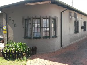3 Bed House in LesMarais
