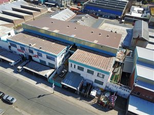 3031 m² Industrial space in Robertsham