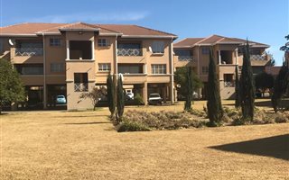 3 Bedroom Townhouse in Three Rivers