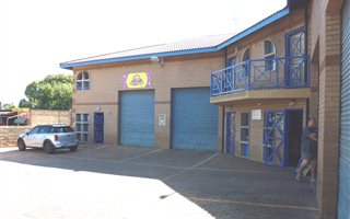 563 m² Commercial space in Silverton