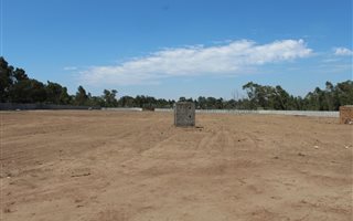 6 ha Farm in Zesfontein AH