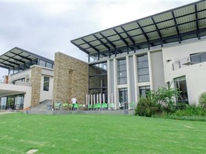 3 Bed Duplex in Jackal Creek Golf Estate