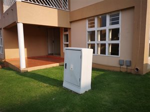 1 Bed Townhouse in Mondeor