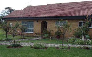3 Bedroom House in Lodeyko