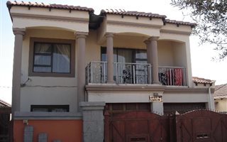 5 Bedroom House in Nellmapius