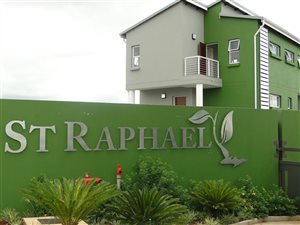 2 Bed Flat in Ben Fleur