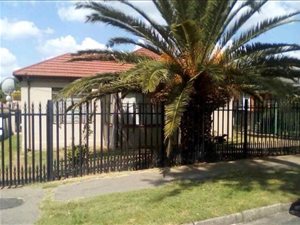 4 Bed House in Townsview