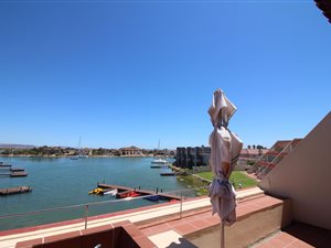 1 Bed Apartment in Port Owen