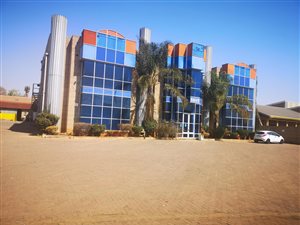 2000 m² Industrial space in Pretoria West