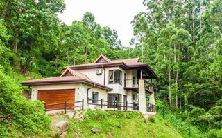 3 Bedroom Duplex in Cowies Hill Park
