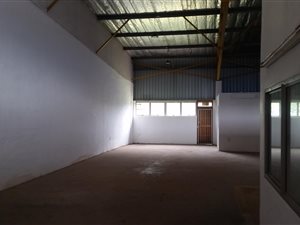197 m² Industrial space in Glen Anil