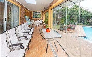 4 Bedroom House in Sundowner