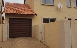 2 Bedroom Duplex in Country View Estate