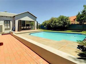 4 Bed House in Newmark Estate