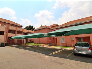 2 Bedroom Townhouse in Florentia