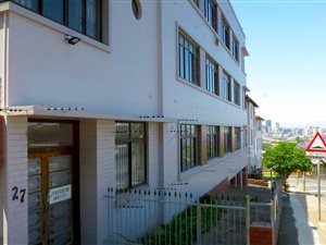 1.5 Bed Apartment in Musgrave