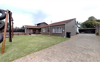 3 Bedroom House in Morganridge