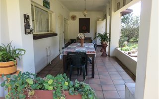 2.5 ha Farm in Rosashof