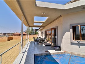 3 Bed House in Mooikloof Equestrian Estate