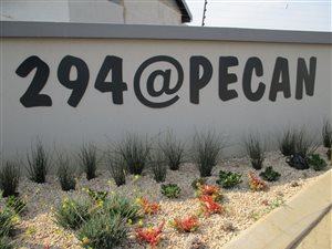 2 Bed Apartment in Pomona