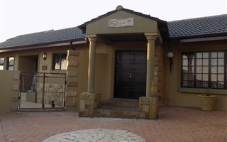 3 Bedroom House in Winchester Hills