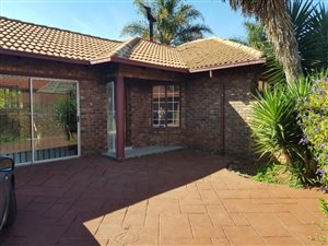 3 Bed House in Wierda Park