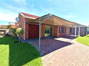 3 Bed House in Rowallan Park and surrounds