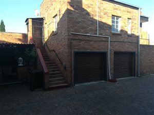 1 Bed Apartment in Selection Park