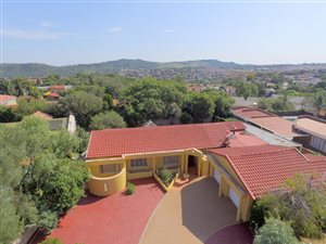 4 Bed House in Ridgeway