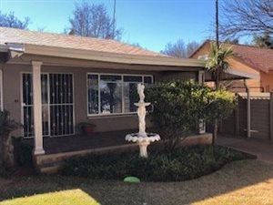 3 Bed House in Flimieda