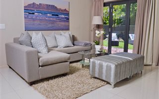 2 Bedroom Garden Cottage in Constantia